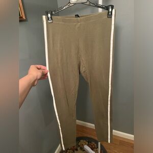 Forever 21 striped green women’s leggings M